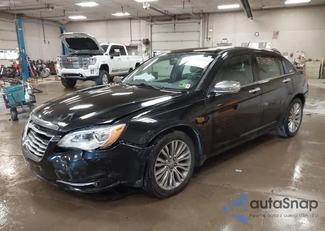 2013 Chrysler 200 Limited from USA, damaged, VIN 1C3CCBCG2DN554551